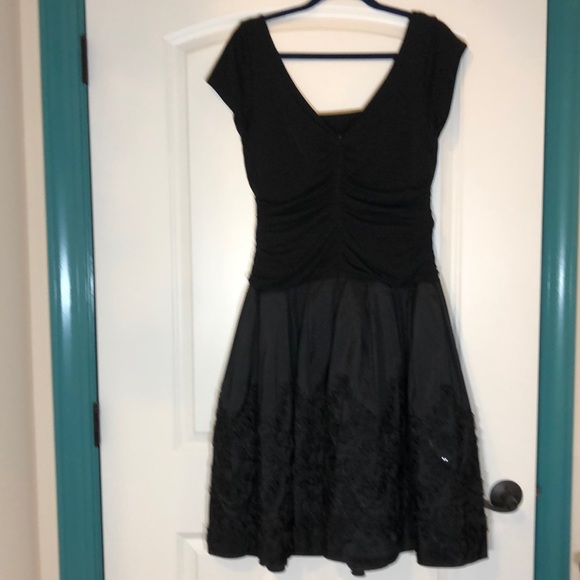 Dress, special occasions,sequined,low back, lk new - Picture 2 of 8